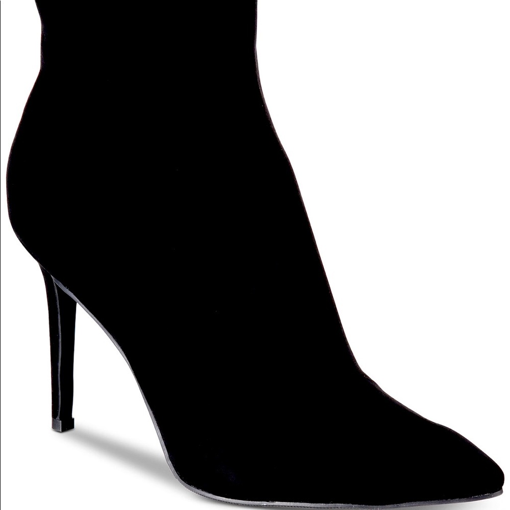 Pointed toe ankle booties